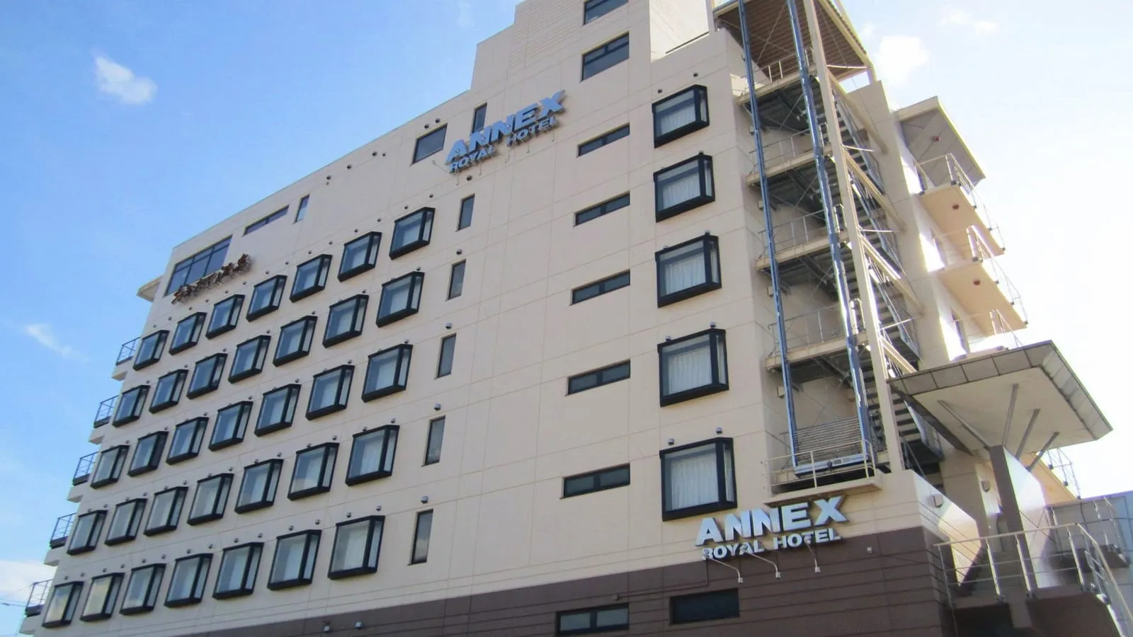 Annex Royal Hotel