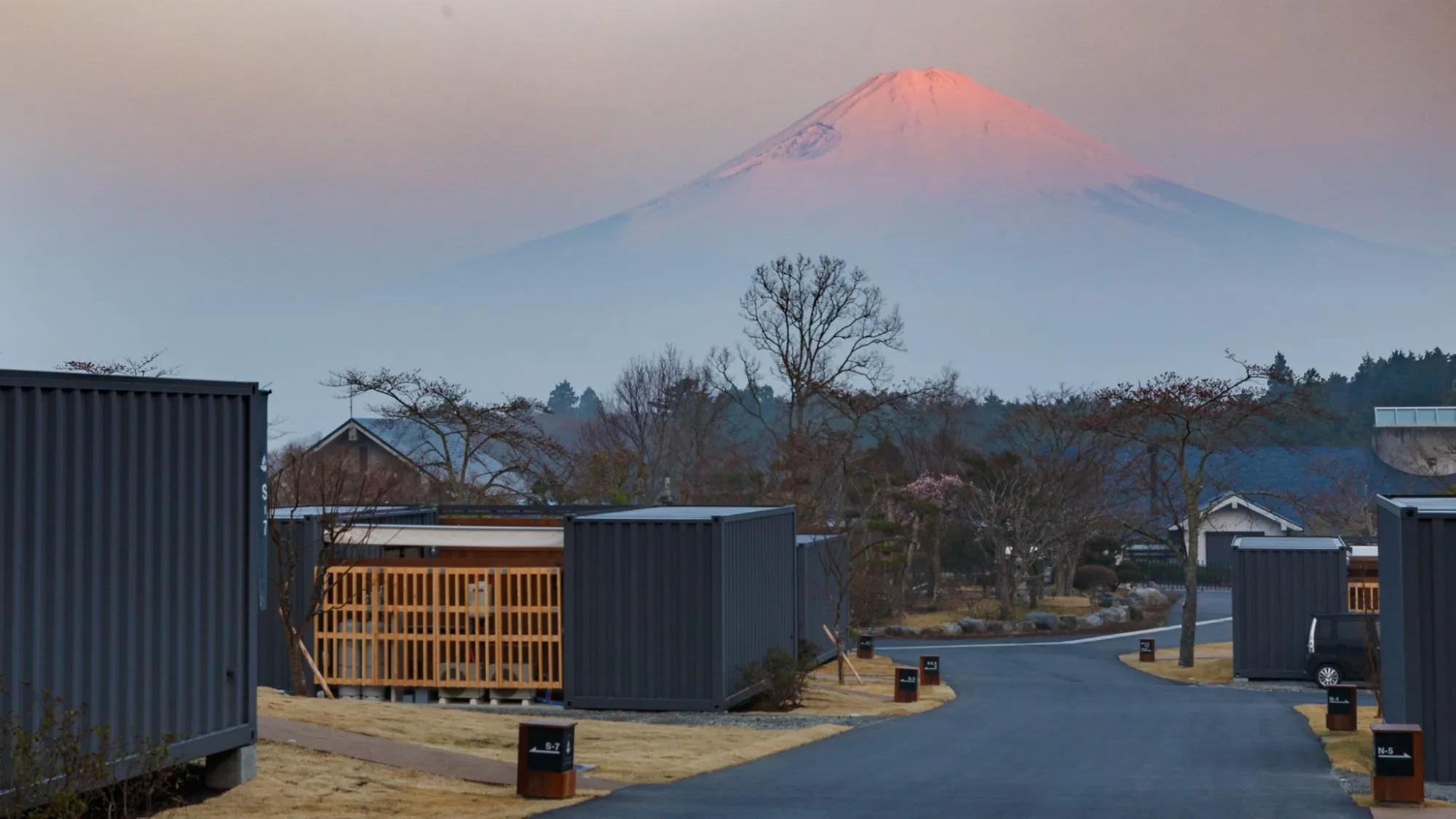 GLAMPING 藤乃煌 富士御殿場 イメージ