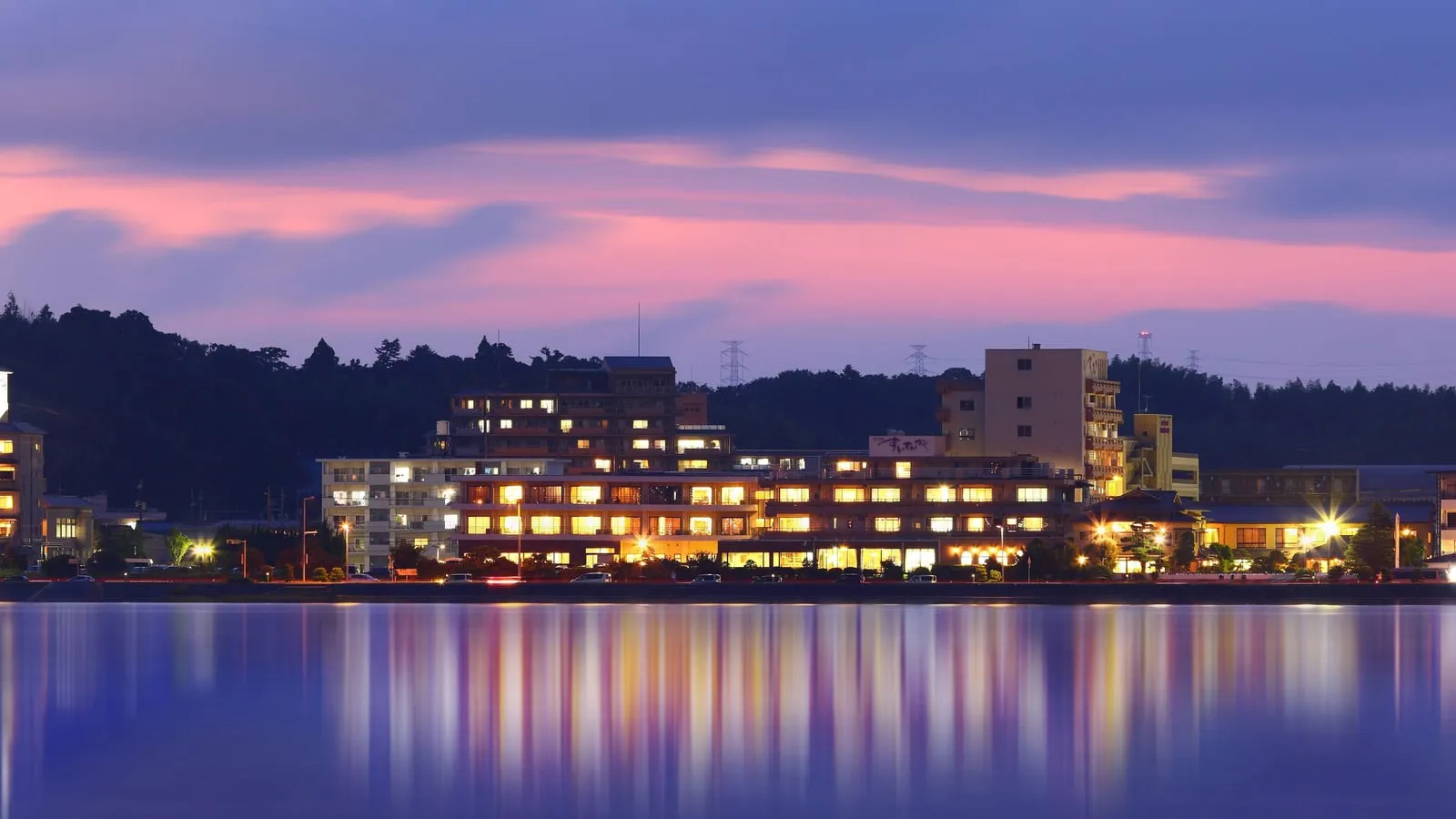 Suiten-kaku