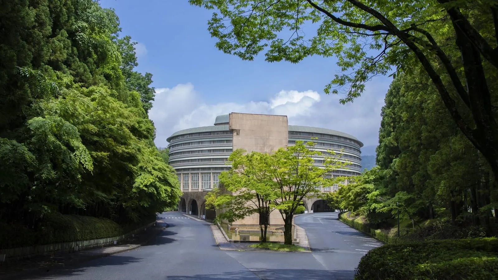 The Prince Kyoto Takaragaike, Autograph Collection