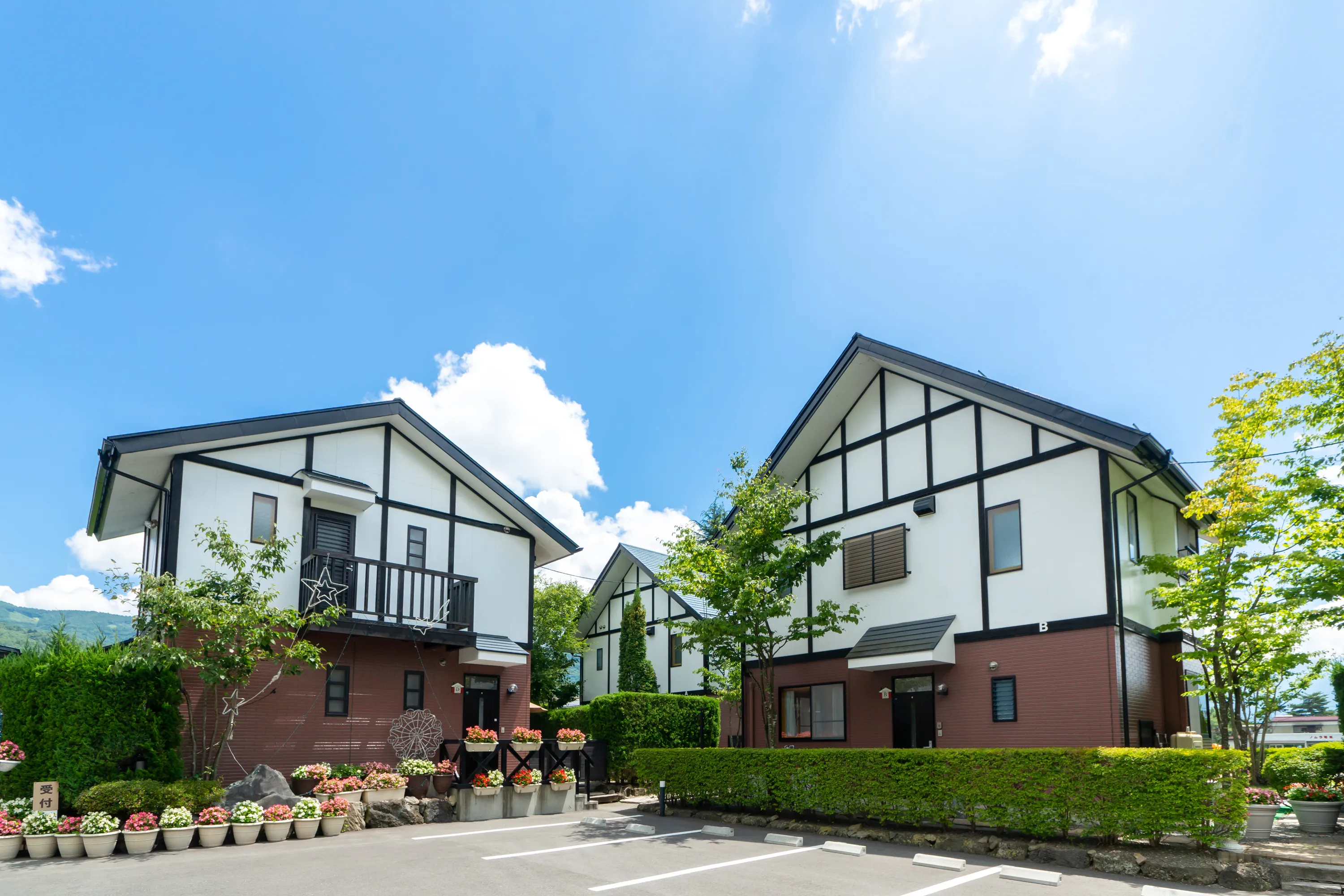 ウルルン河口湖 イメージ